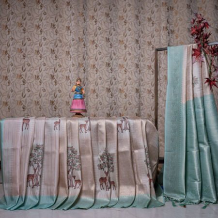 soft silk saree with Deer Motif & Zari pallu